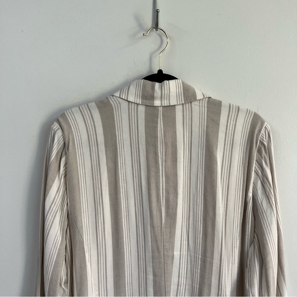 Torrid Taupe Stripe Linen Blend Blazer - Picture 10 of 14